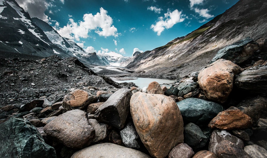 Panoramic rocks and mountains wallpapers