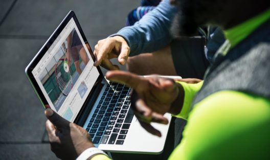 Design Tips on How to Incorporate Video into a Landing Page